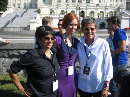 Three leading LGBT women activists backstage, Urvashi -Vaid, Cynthia Nixon and Kate Clinton